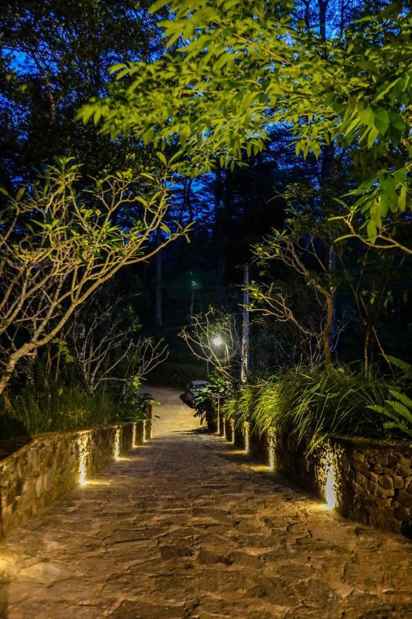 Tranquilisle Hotel Kandy Exterior foto